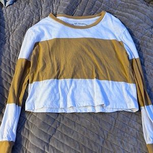 Aeropostale striped white and yellow long sleeve.